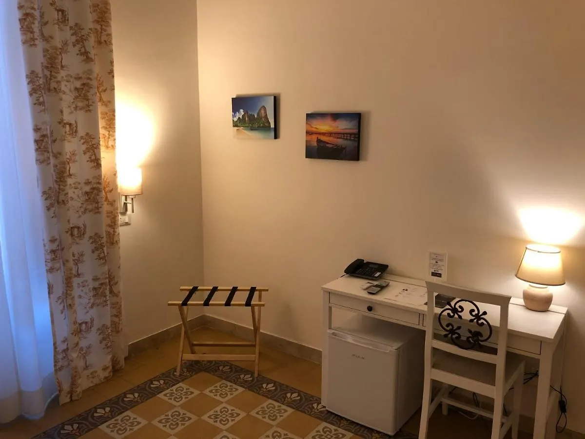 *** Bed & Breakfast Liberty Palace Palermo Italië